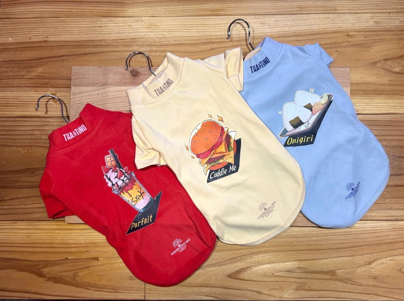 ハイネックソフトシャツ［ハンバーガー　おにぎり　パフェ］